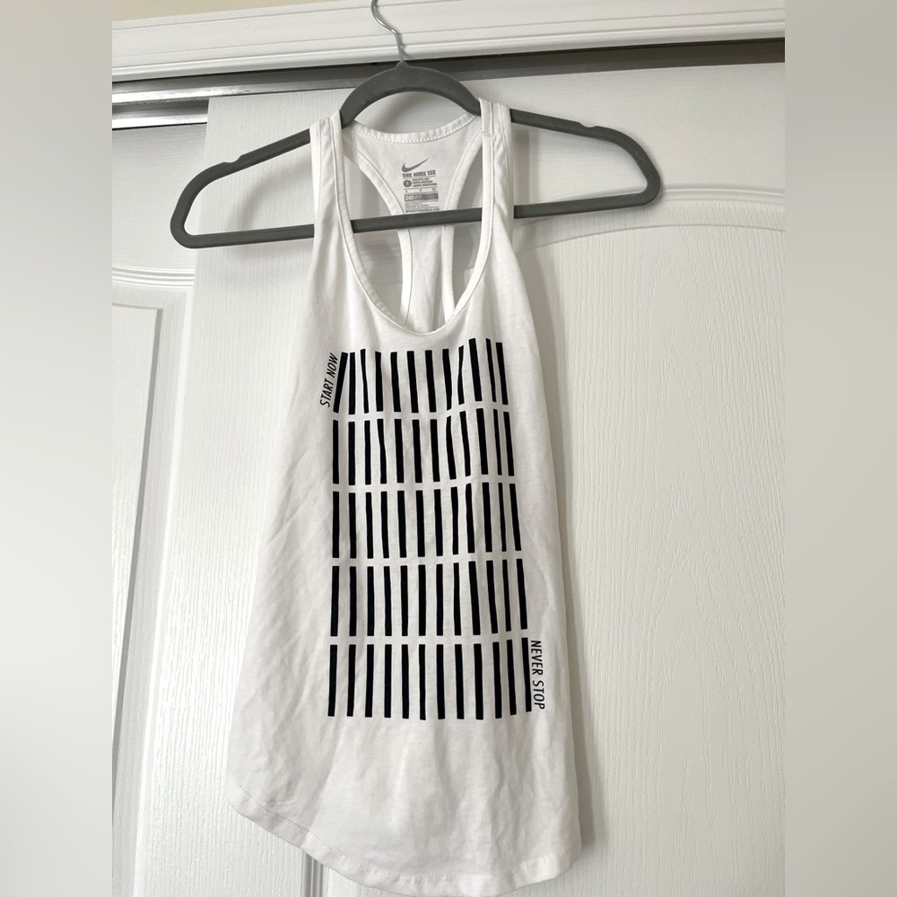 Nike Athletic Tank Top Size Small